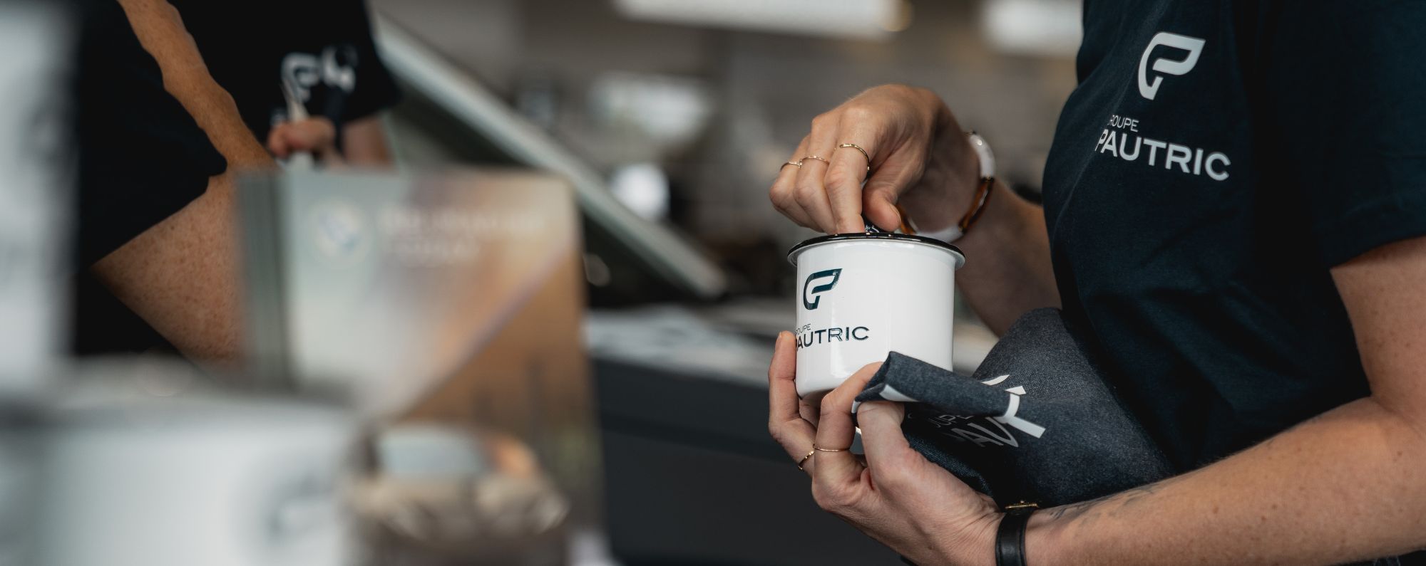 Distribution goodies Groupe Pautric.