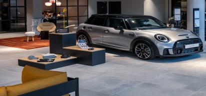 SHOWROOM MINI