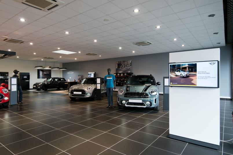 MINI ALBI SHOWROOM